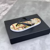 $48.00 USD Versace Slippers For Men #1339567