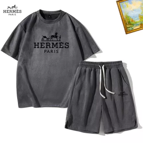 Hermes Tracksuits Short Sleeved For Men #1342435