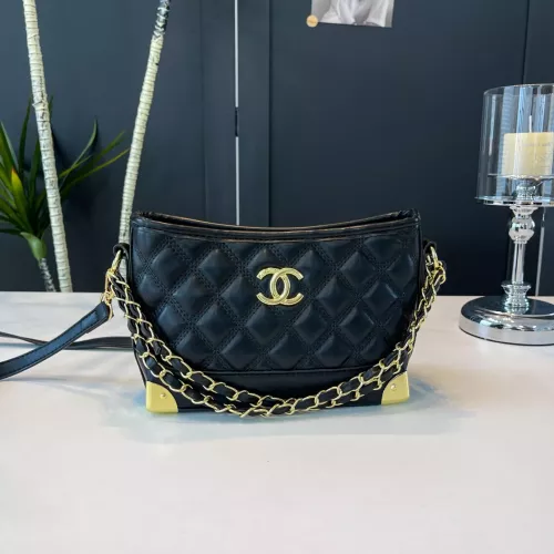 Chanel Messenger Bags For Women #1342918