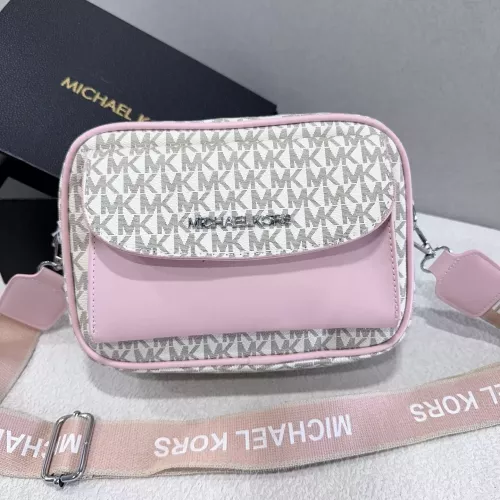 Michael Kors Messenger Bags For Unisex #1342988 $39.00 USD, Wholesale Replica Michael Kors Messenger Bags