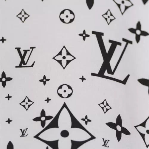 Replica Louis Vuitton LV T-Shirts Short Sleeved For Men #1343221 $36.00 USD for Wholesale