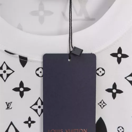 Replica Louis Vuitton LV T-Shirts Short Sleeved For Men #1343221 $36.00 USD for Wholesale