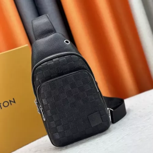 Louis Vuitton AAA Man Messenger Bags #1343816