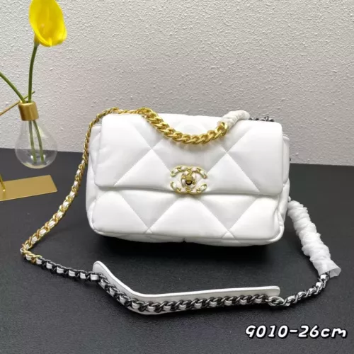 Chanel AAA Quality Messenger Bags For Women #1344681 $92.00 USD, Wholesale Replica Chanel AAA Quality Messenger Bags