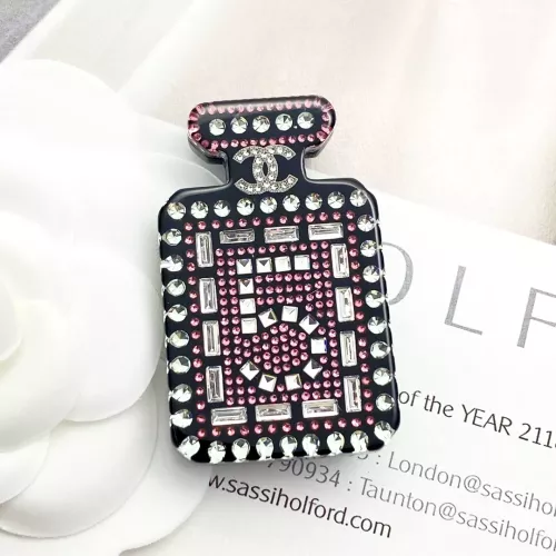 Chanel Brooches For Women #1344917