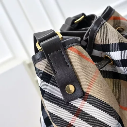 Replica Burberry AAA Quality Messenger Bags For Women #1344997 $102.00 USD for Wholesale