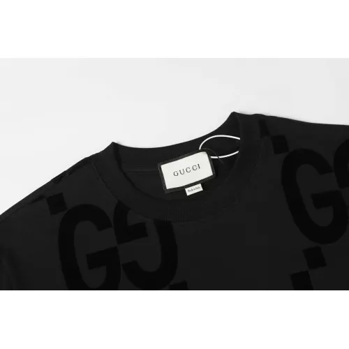 Replica Gucci T-Shirts Short Sleeved For Unisex #1346436 $32.00 USD for Wholesale