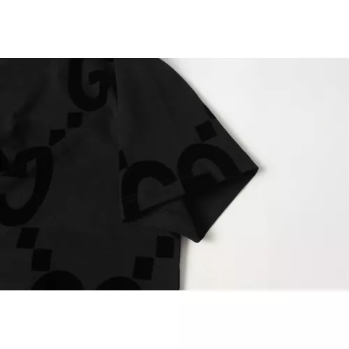 Replica Gucci T-Shirts Short Sleeved For Unisex #1346436 $32.00 USD for Wholesale