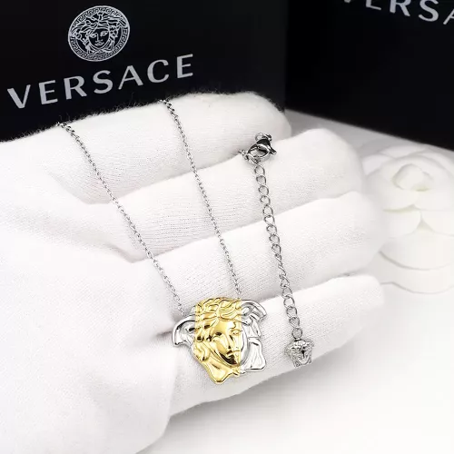 Versace Necklaces #1350989 $25.00 USD, Wholesale Replica Versace Necklaces