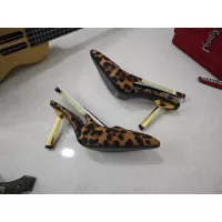 $108.00 USD Yves Saint Laurent YSL Sandal For Women #1341440
