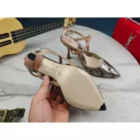 $100.00 USD Fendi Sandal For Women #1341477