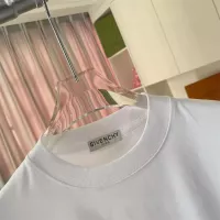 $42.00 USD Givenchy T-Shirts Short Sleeved For Unisex #1343291
