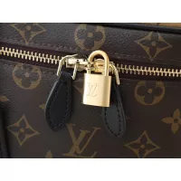 $60.00 USD Louis Vuitton Messenger Bags For Women #1343472