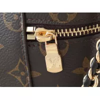 $60.00 USD Louis Vuitton Messenger Bags For Women #1343477