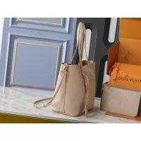 $60.00 USD Louis Vuitton HandBags For Women #1343510