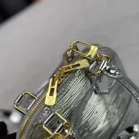 $72.00 USD Louis Vuitton AAA Quality Handbags For Women #1343747