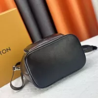 $72.00 USD Louis Vuitton AAA Quality Messenger Bags For Women #1343802