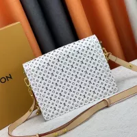 $82.00 USD Louis Vuitton AAA Quality Messenger Bags For Women #1343805
