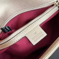 $80.00 USD Gucci AAA Quality Messenger Bags For Women #1344365