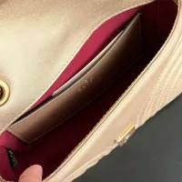 $76.00 USD Gucci AAA Quality Messenger Bags For Women #1344367