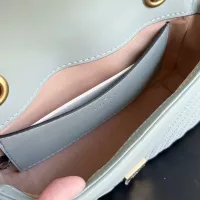 $76.00 USD Gucci AAA Quality Messenger Bags For Women #1344375
