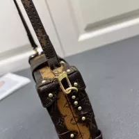 $82.00 USD Louis Vuitton AAA Quality Messenger Bags For Women #1344543