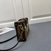 $82.00 USD Louis Vuitton AAA Quality Messenger Bags For Women #1344543