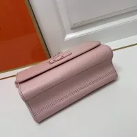 $115.00 USD Louis Vuitton AAA Quality Messenger Bags For Women #1344648