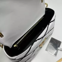 $135.00 USD Louis Vuitton AAA Quality Messenger Bags For Women #1344818