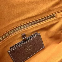 $175.00 USD Louis Vuitton AAA Quality Messenger Bags For Women #1344827