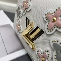 $115.00 USD Louis Vuitton AAA Quality Messenger Bags For Women #1344844