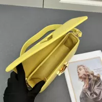 $108.00 USD Louis Vuitton AAA Quality Messenger Bags For Women #1344858