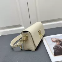 $108.00 USD Louis Vuitton AAA Quality Messenger Bags For Women #1344859