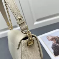 $108.00 USD Louis Vuitton AAA Quality Messenger Bags For Women #1344859