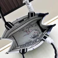 $100.00 USD Christian Dior AAA Quality Tote-Handbags For Women #1345321