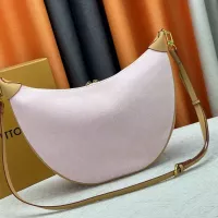 $68.00 USD Louis Vuitton AAA Quality Messenger Bags For Women #1346091