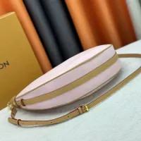 $68.00 USD Louis Vuitton AAA Quality Messenger Bags For Women #1346091