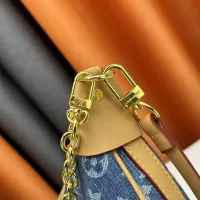 $68.00 USD Louis Vuitton AAA Quality Messenger Bags For Women #1346093