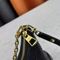 $60.00 USD Louis Vuitton Messenger Bags For Women #1346104