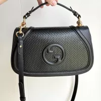 $80.00 USD Gucci AAA Quality Messenger Bags For Women #1346795