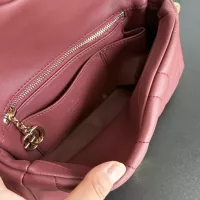 $80.00 USD Gucci AAA Quality Messenger Bags For Women #1346797