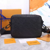 $172.00 USD Louis Vuitton AAA Man Messenger Bags #1349210