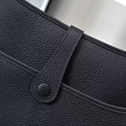 Replica Hermes AAA Quality Messenger Bags For Women #1355563 $100.00 USD for Wholesale