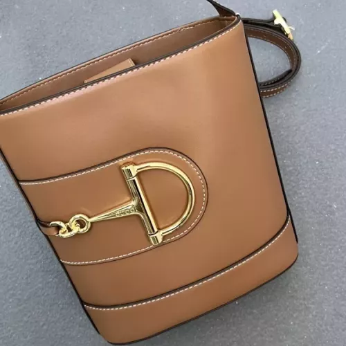 Replica Gucci AAA Quality Shoulder Bags For Women #1356178 $88.00 USD for Wholesale