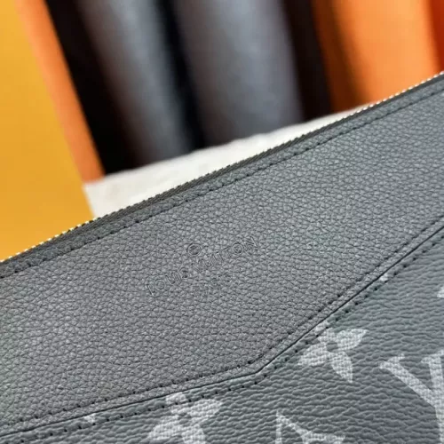 Replica Louis Vuitton LV Wallets #1356733 $40.00 USD for Wholesale