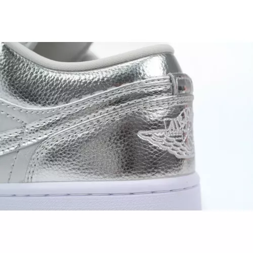 Replica Air Jordan 1 I For Women #1362490 $92.00 USD for Wholesale