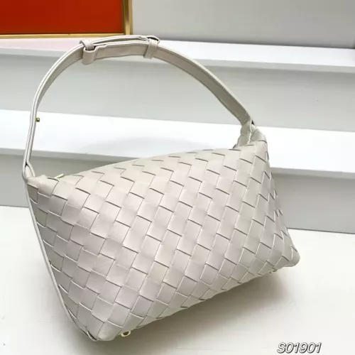Replica Bottega Veneta BV AAA Quality Handbags For Women #1363494 $96.00 USD for Wholesale