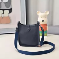 $76.00 USD Hermes AAA Quality Messenger Bags For Women #1355569