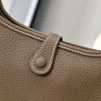 $76.00 USD Hermes AAA Quality Messenger Bags For Women #1355575
