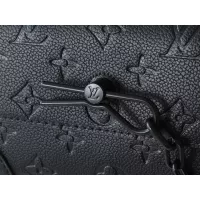 $56.00 USD Louis Vuitton Messenger Bags For Women #1356297